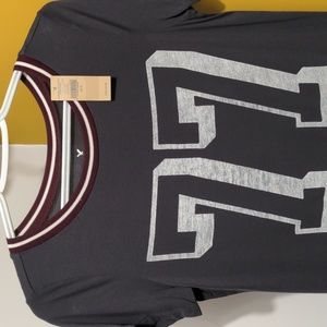American Eagle Outfitters T-shirt